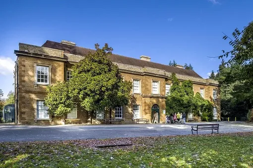 Abington Park Museum